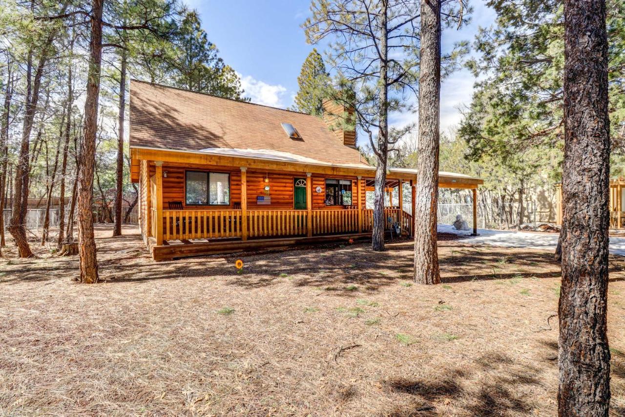 Lakeside Cabin Rental With Hot Tub - Close To Hiking Pinetop-Lakeside Kültér fotó
