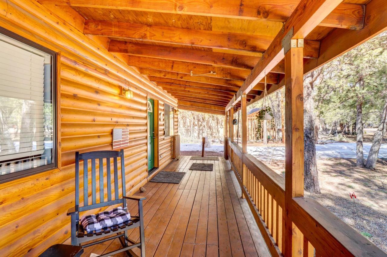 Lakeside Cabin Rental With Hot Tub - Close To Hiking Pinetop-Lakeside Kültér fotó