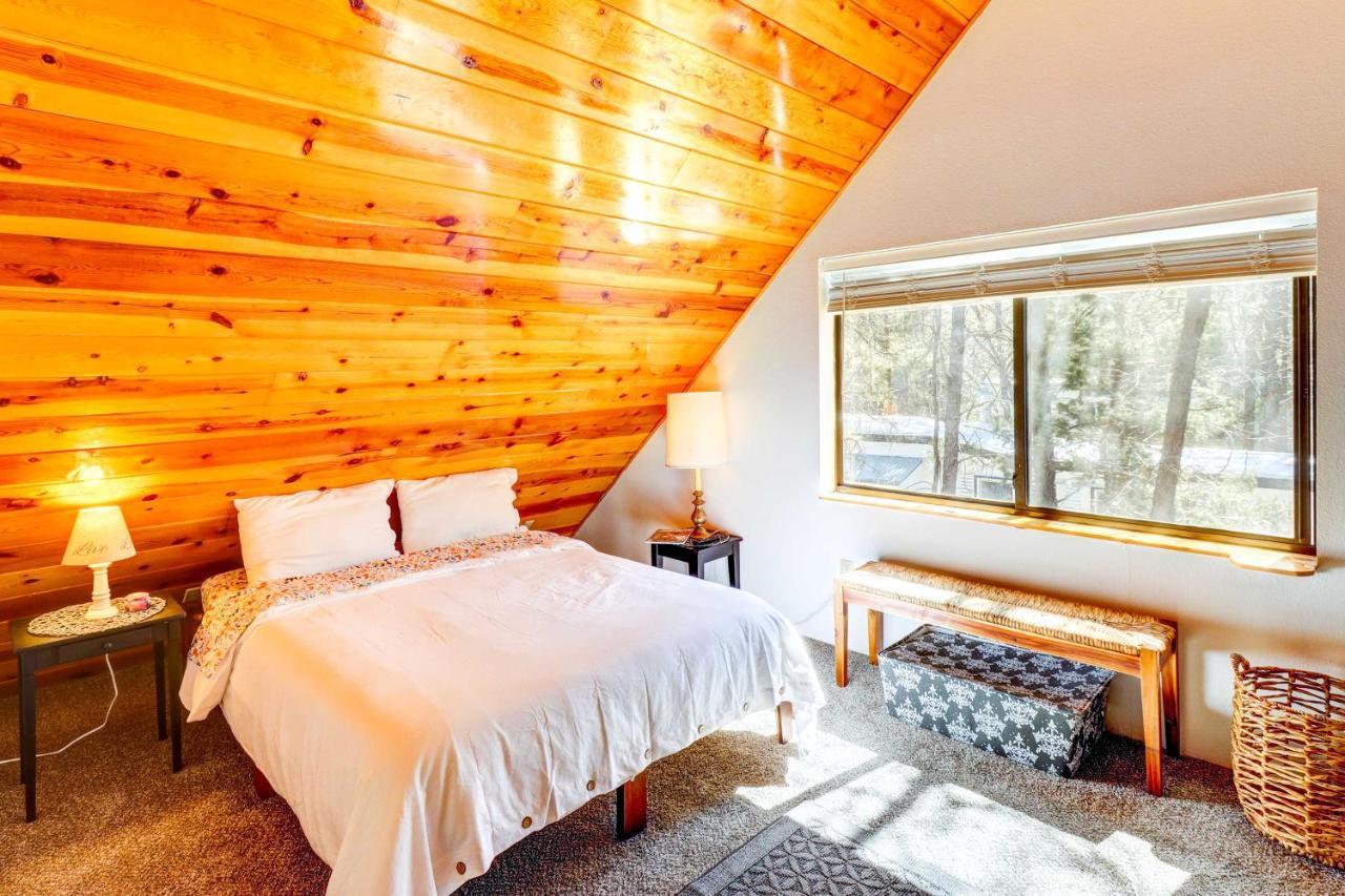 Lakeside Cabin Rental With Hot Tub - Close To Hiking Pinetop-Lakeside Kültér fotó